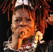Dobet Gnahoré