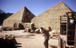 hausa-Kemetic groundnut pyramid pile